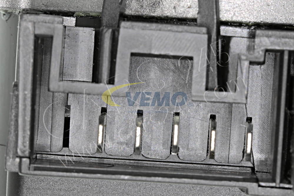 Wischermotor VEMO V24-07-0030 2