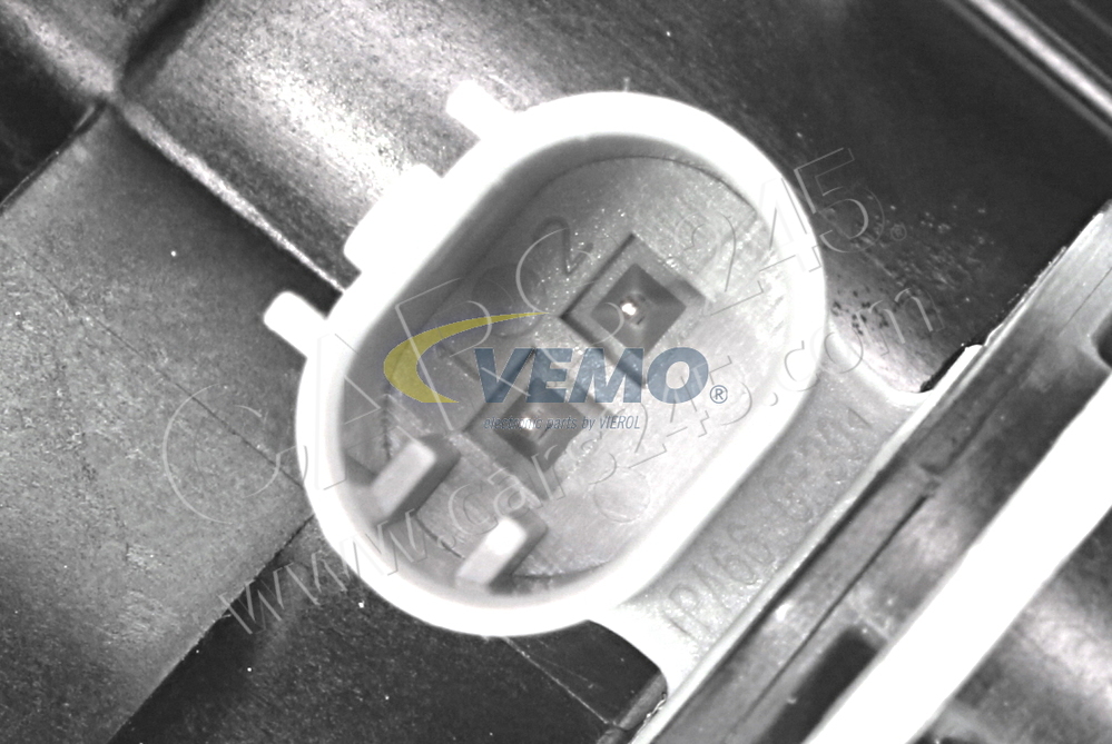 Thermostatgehäuse VEMO V30-99-2270 2