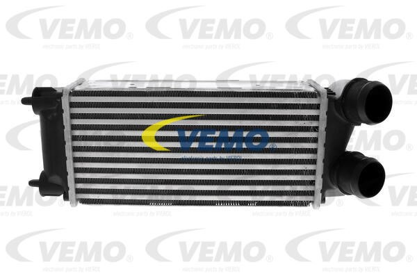 Ladeluftkühler VEMO V42-60-0017