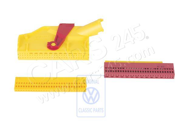 Flachkontaktgehäuse mit Schutzkappe 84 polig Volkswagen Classic 8N0972571