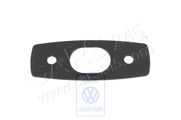 Unterlage für Aussen- spiegel aussen Volkswagen Classic 171857543A 2